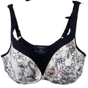 Torrid Active floral print bra Womens plus size 40D